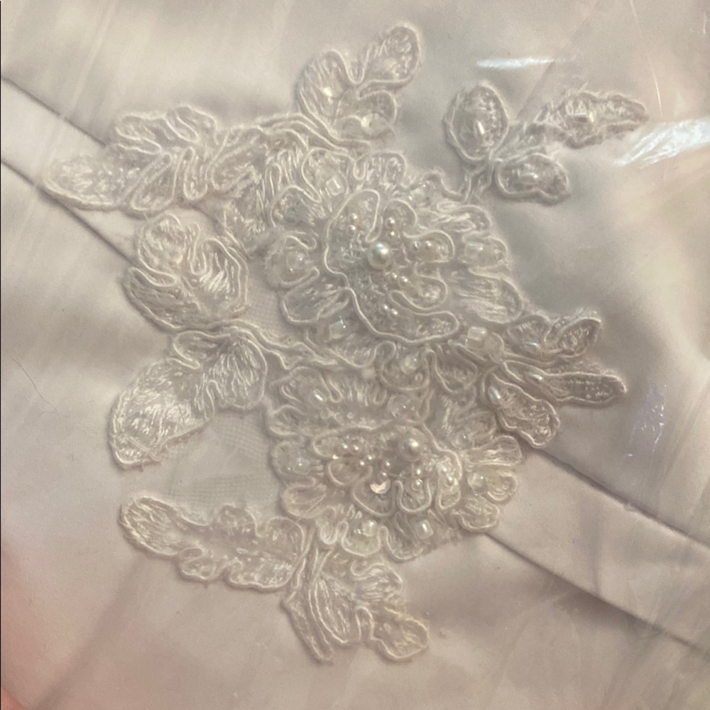 White Sleeveless Halter A-Line Wedding Gown - Picture 6 of 6